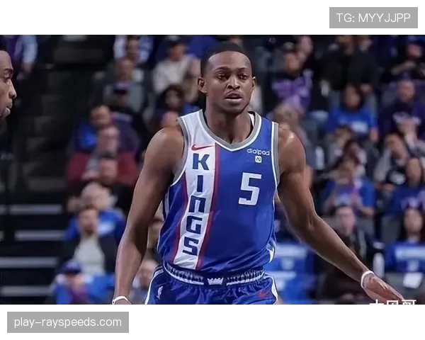 国王117-113险胜鹈鹕，福克斯关键时刻命中制胜球